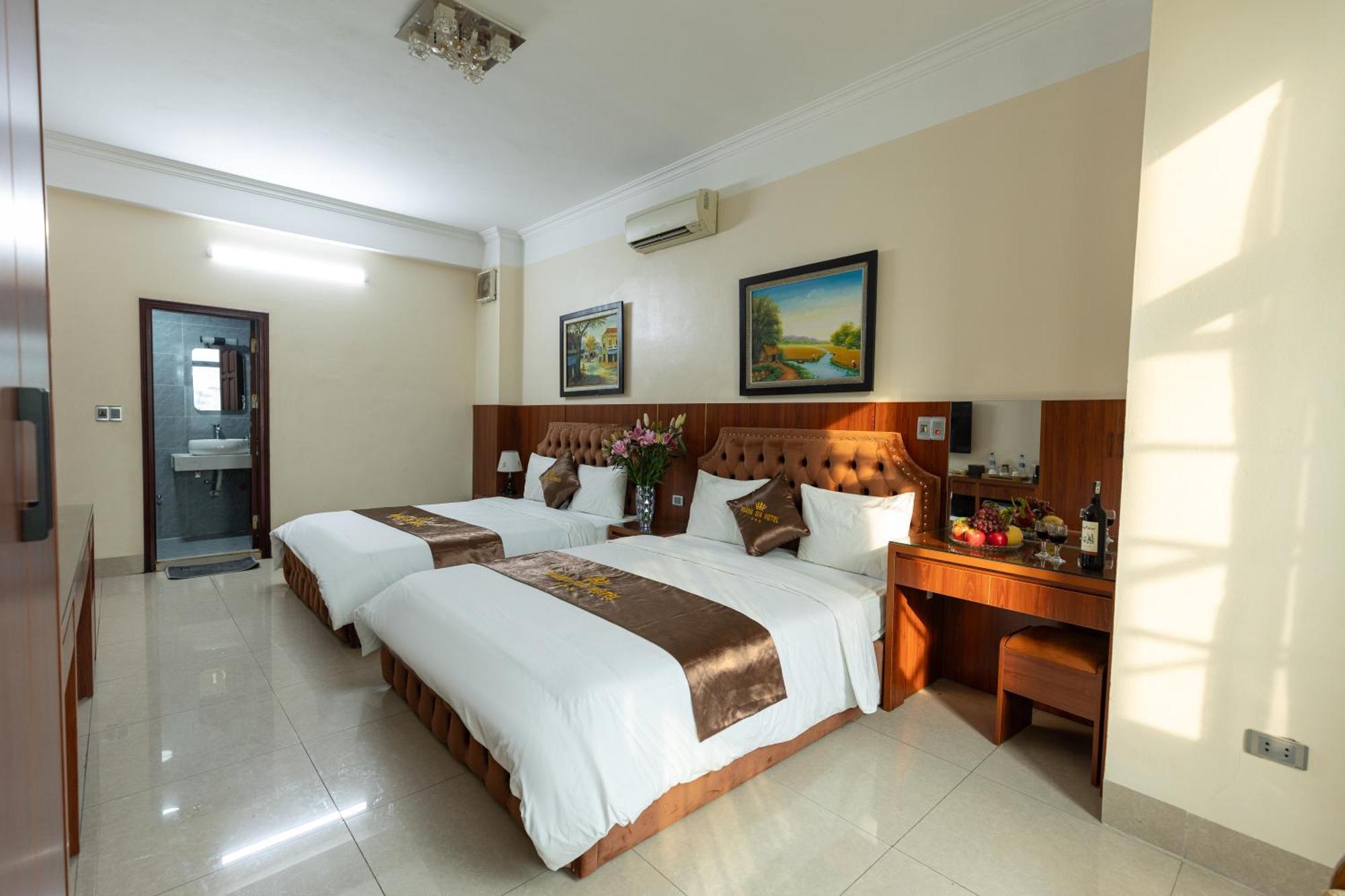 Hoang Gia Hotel Dong Anh ภายนอก รูปภาพ