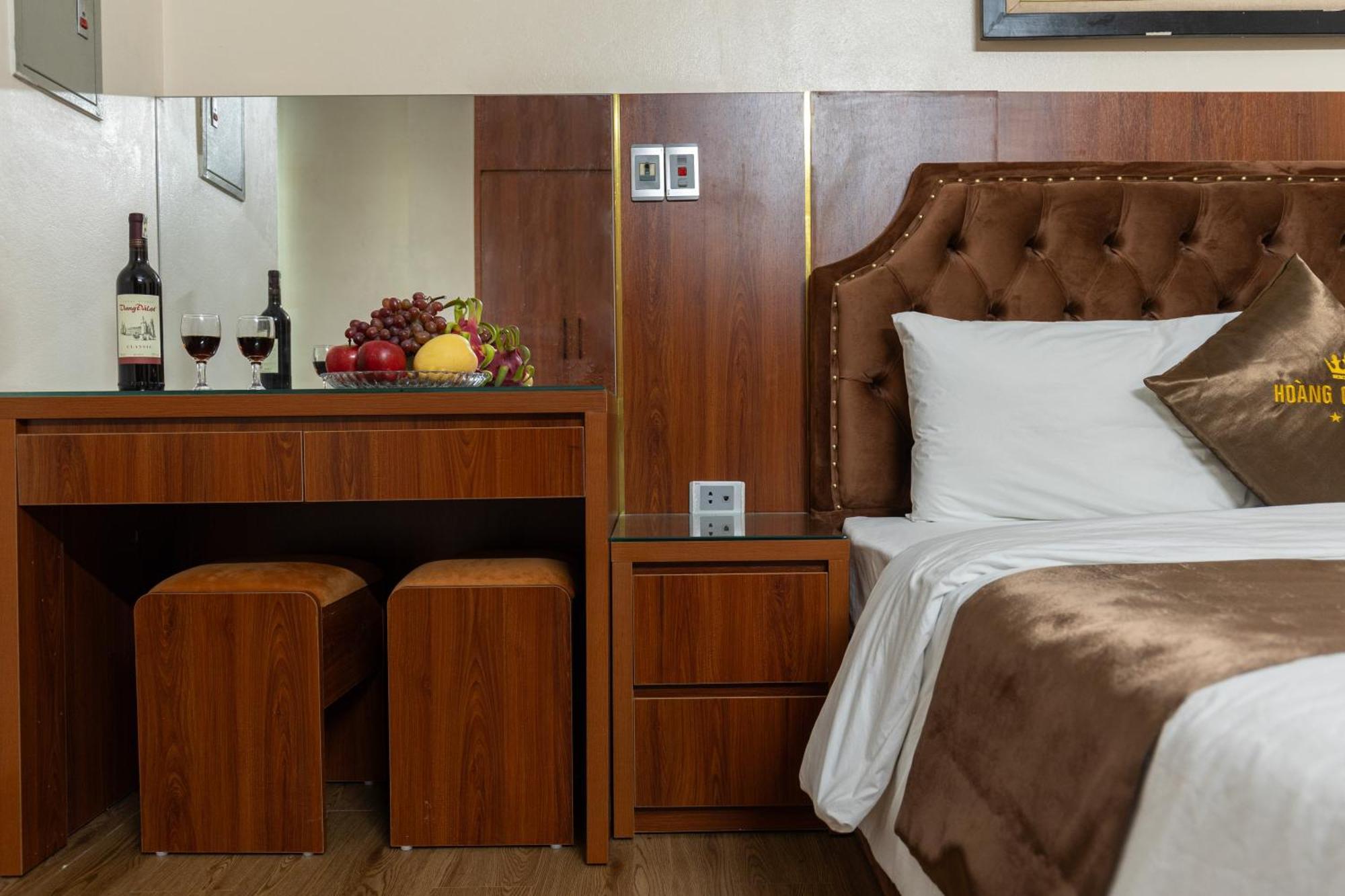 Hoang Gia Hotel Dong Anh ภายนอก รูปภาพ