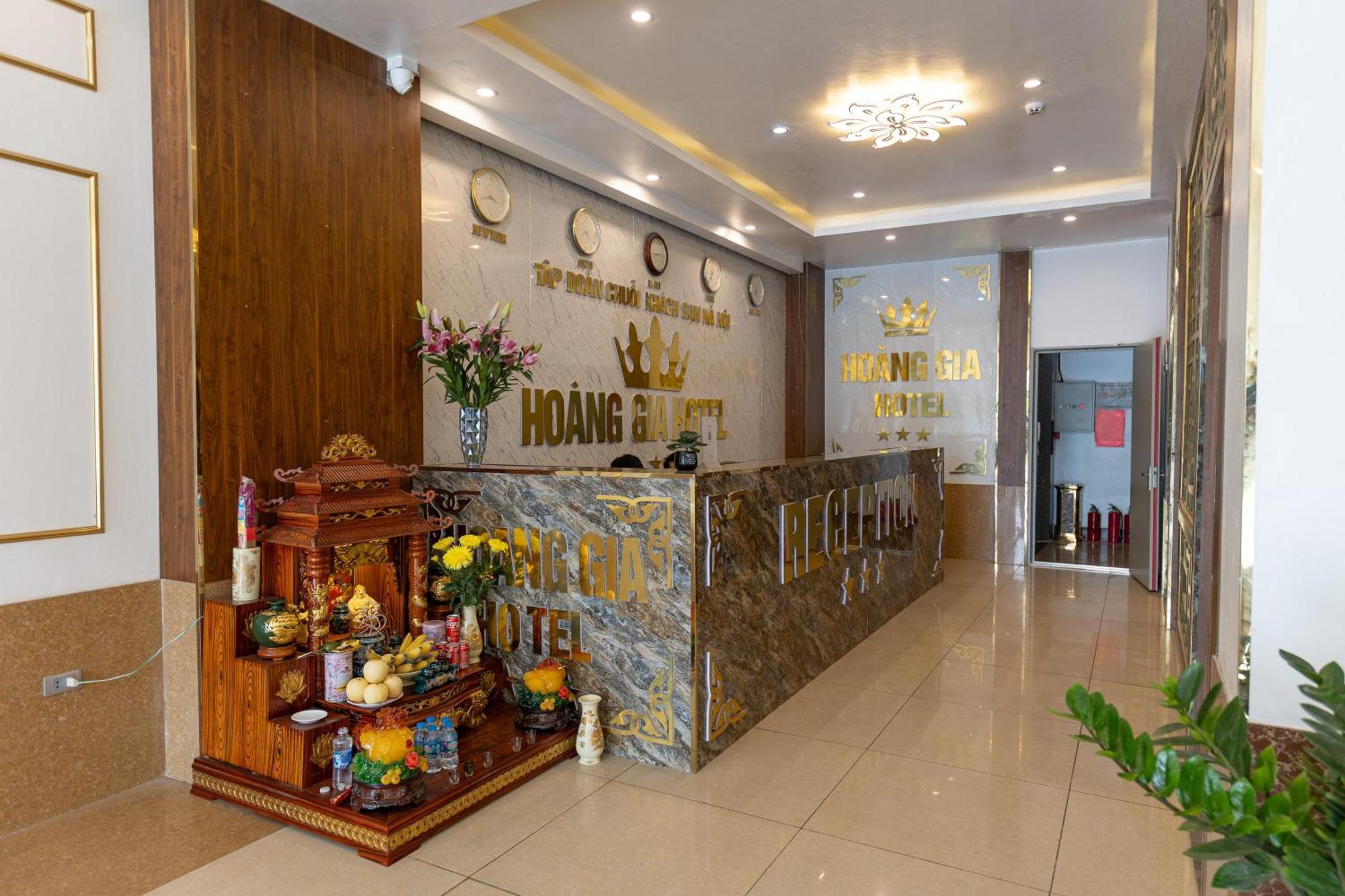 Hoang Gia Hotel Dong Anh ภายนอก รูปภาพ